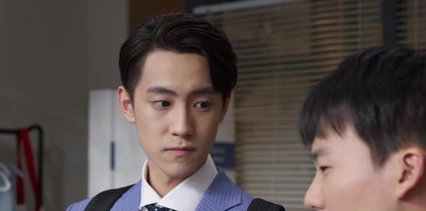 声名狼藉私生子攻略：纸线索part4如何顺利通关？